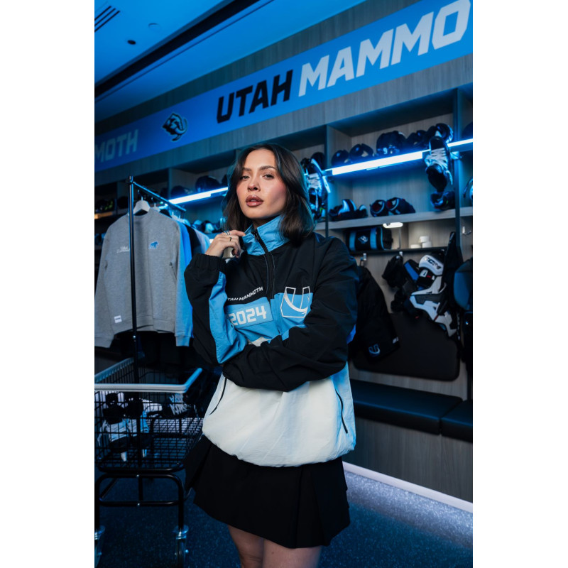 Quarter Zip Pullover